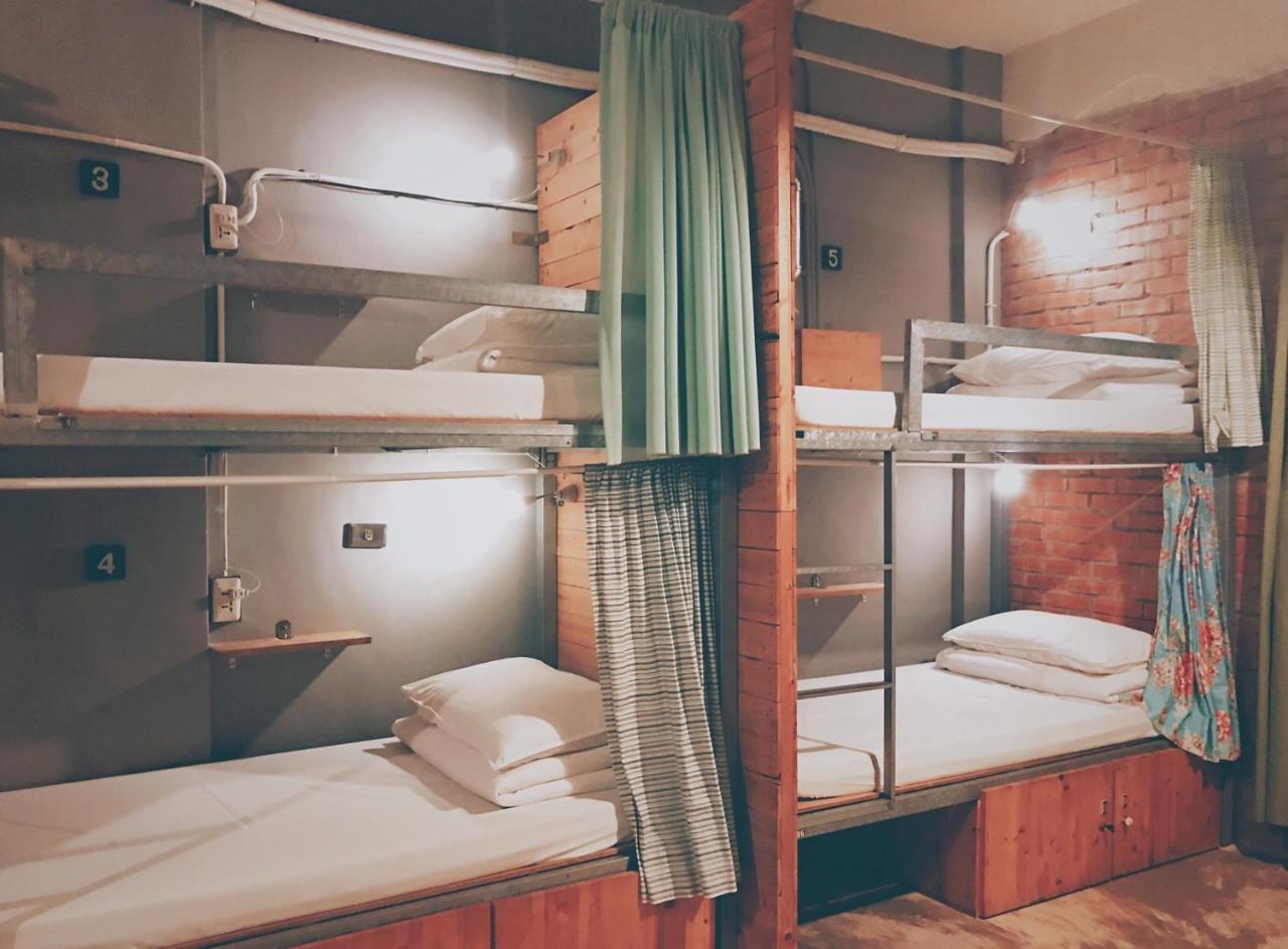62巷背包客棧 Lane62 Hostel Longjing Extérieur photo